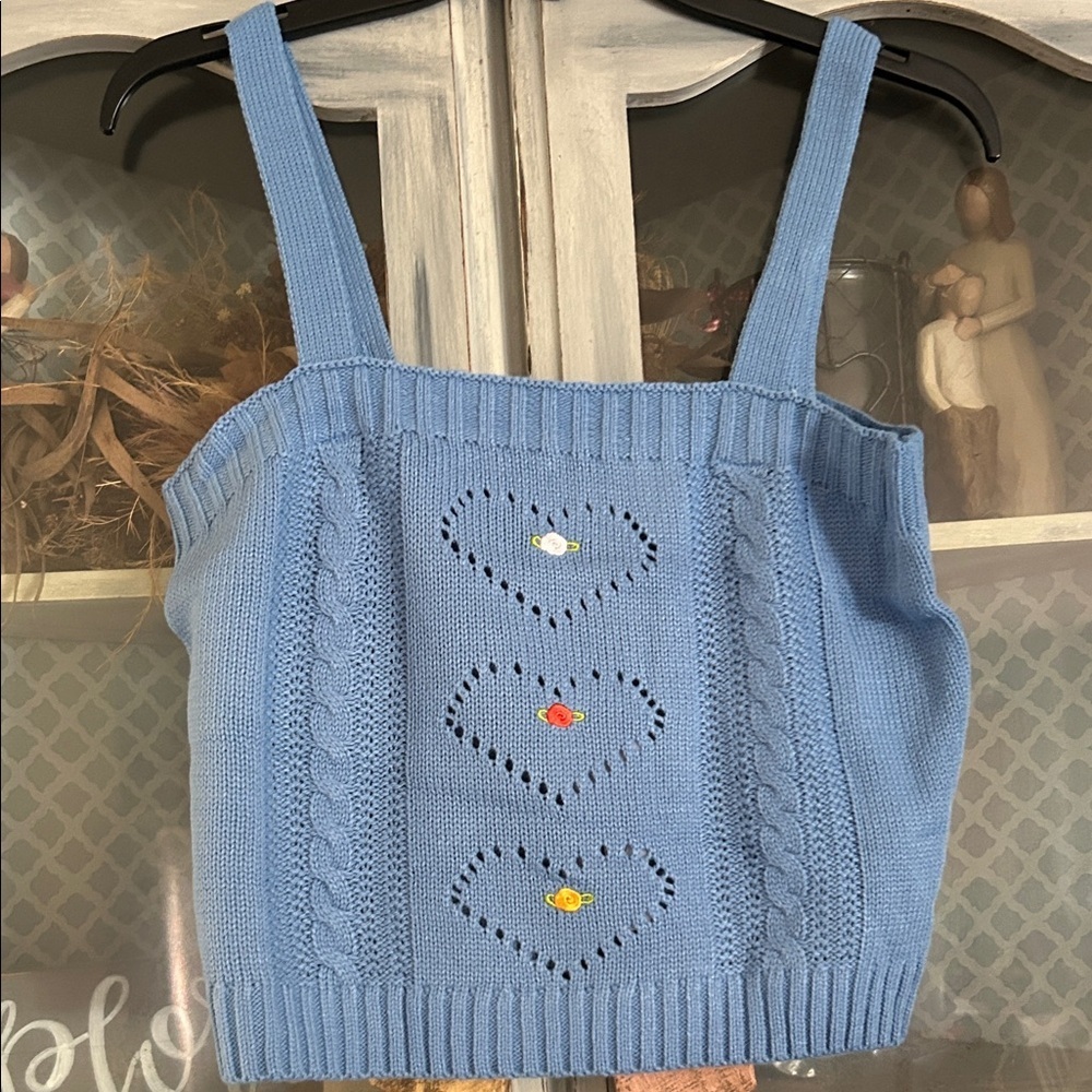 525 Blue Knit Tank Top with Heart Patterns